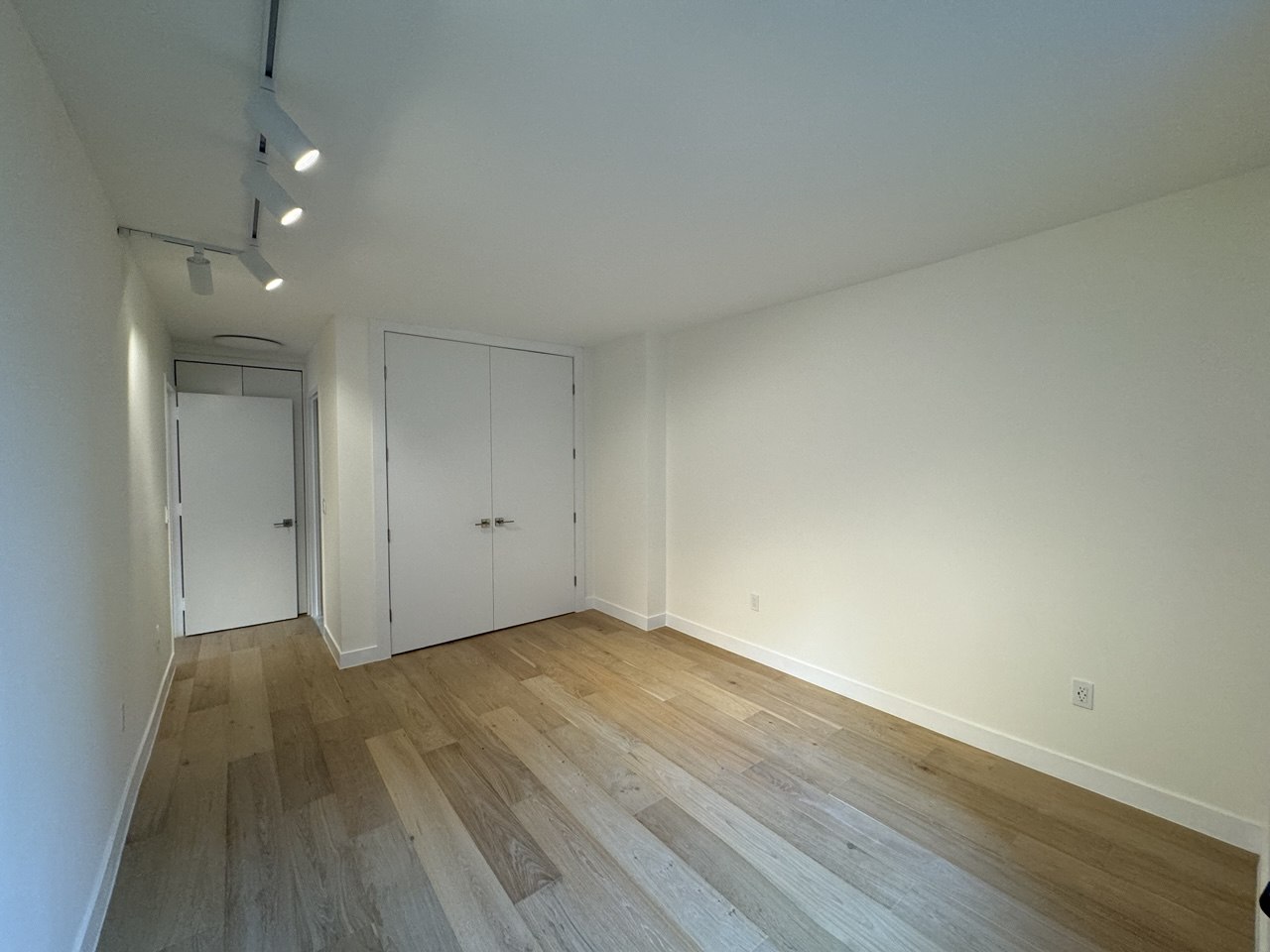 Artem | 245 E 93rd St - 23