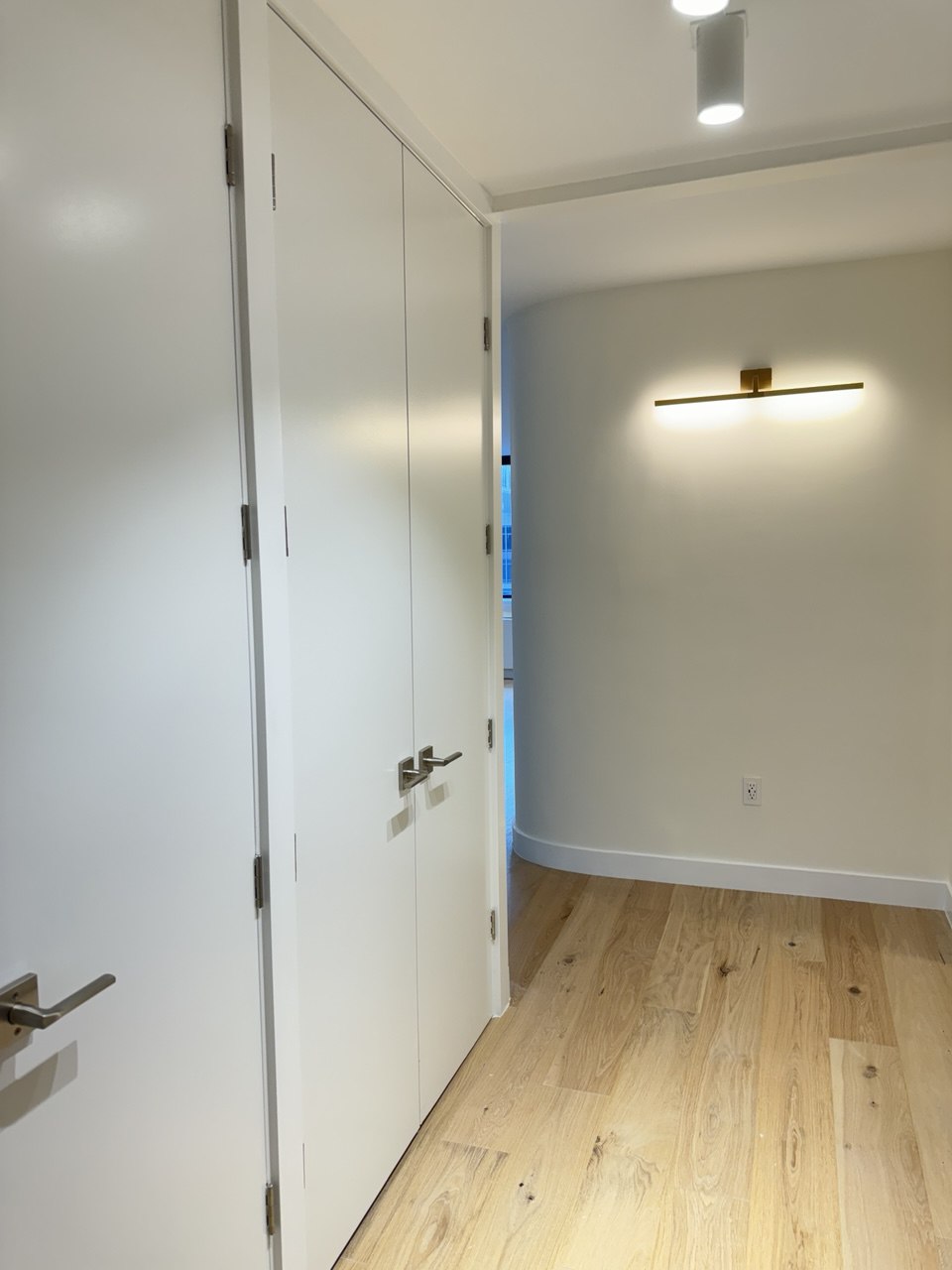 Artem | 245 E 93rd St - 8