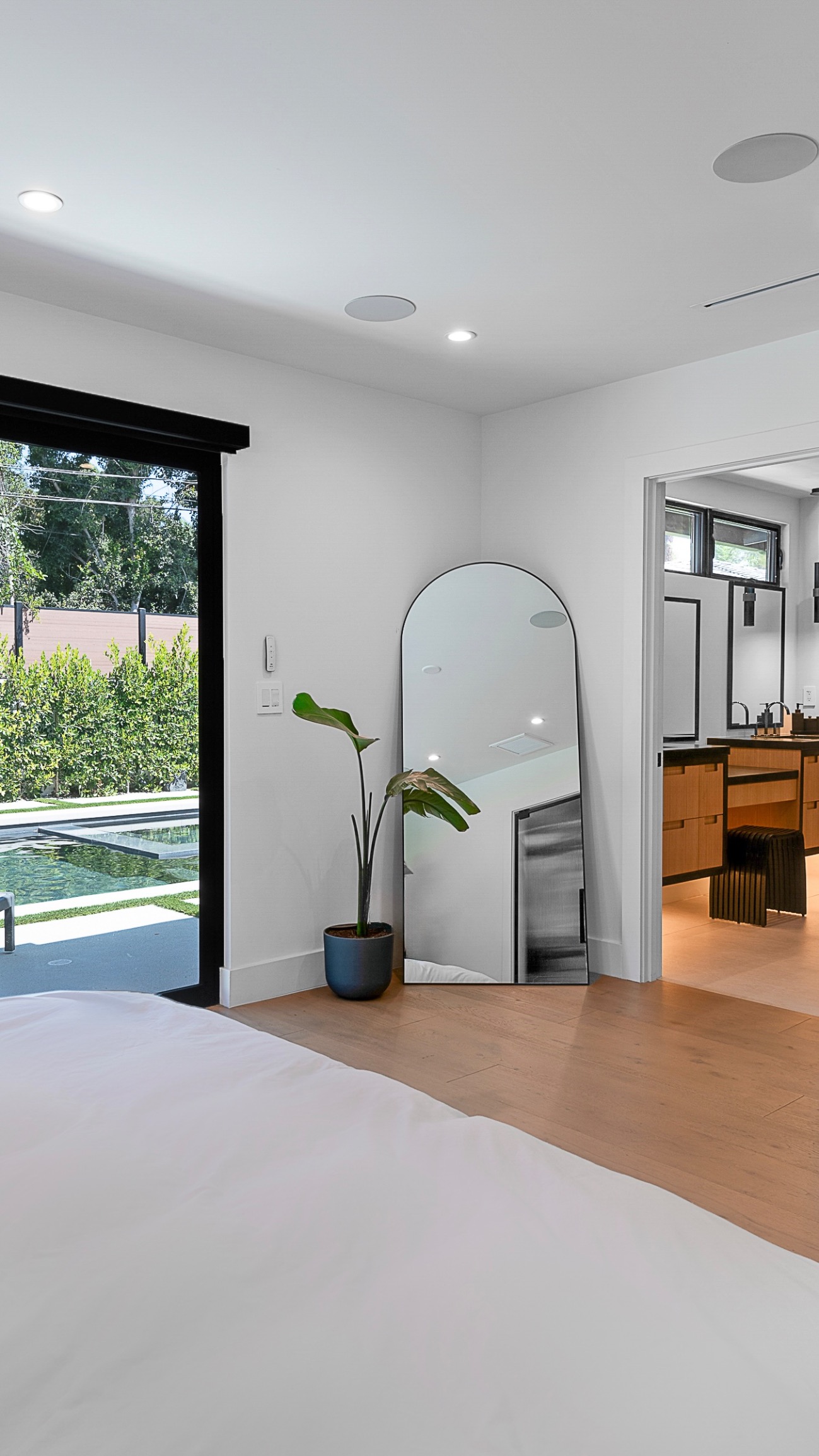 May | Margate Residence - 24