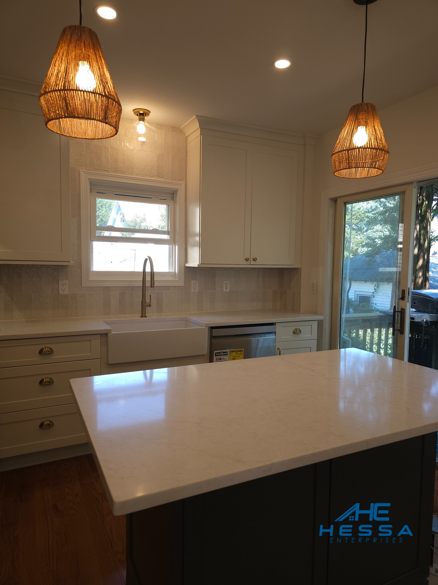 Kitchen & Powder Room